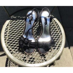 White House|Black Market sandals, 7.5M great condition.